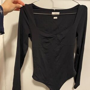 Babaton Black Long-Sleeve Scoop Neck Bodysuit